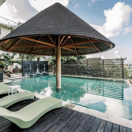 Abisha Resort Jimbaran Exterior foto